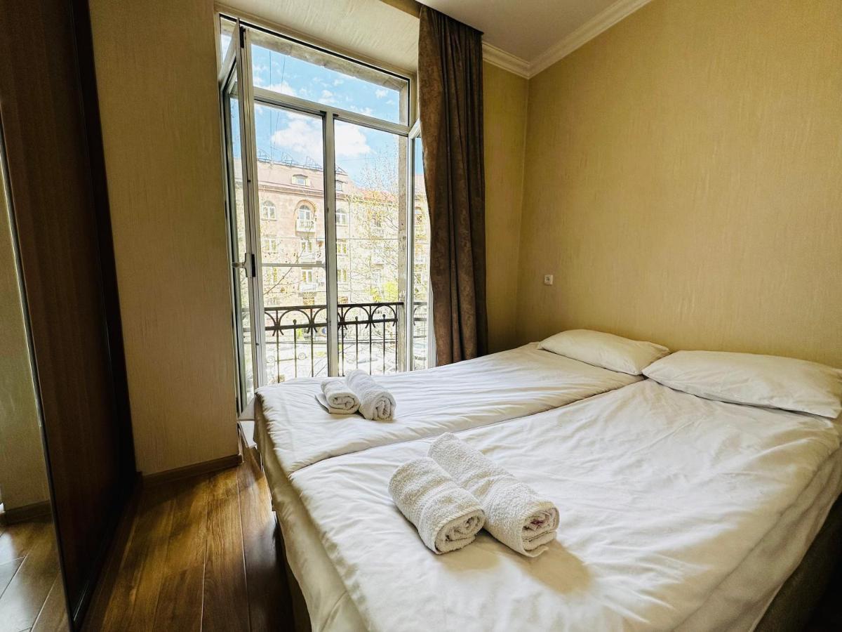 City Center Apartment On Sayat Nova Street Jereván Kültér fotó